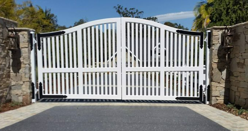 professional tech performing residential gate repair